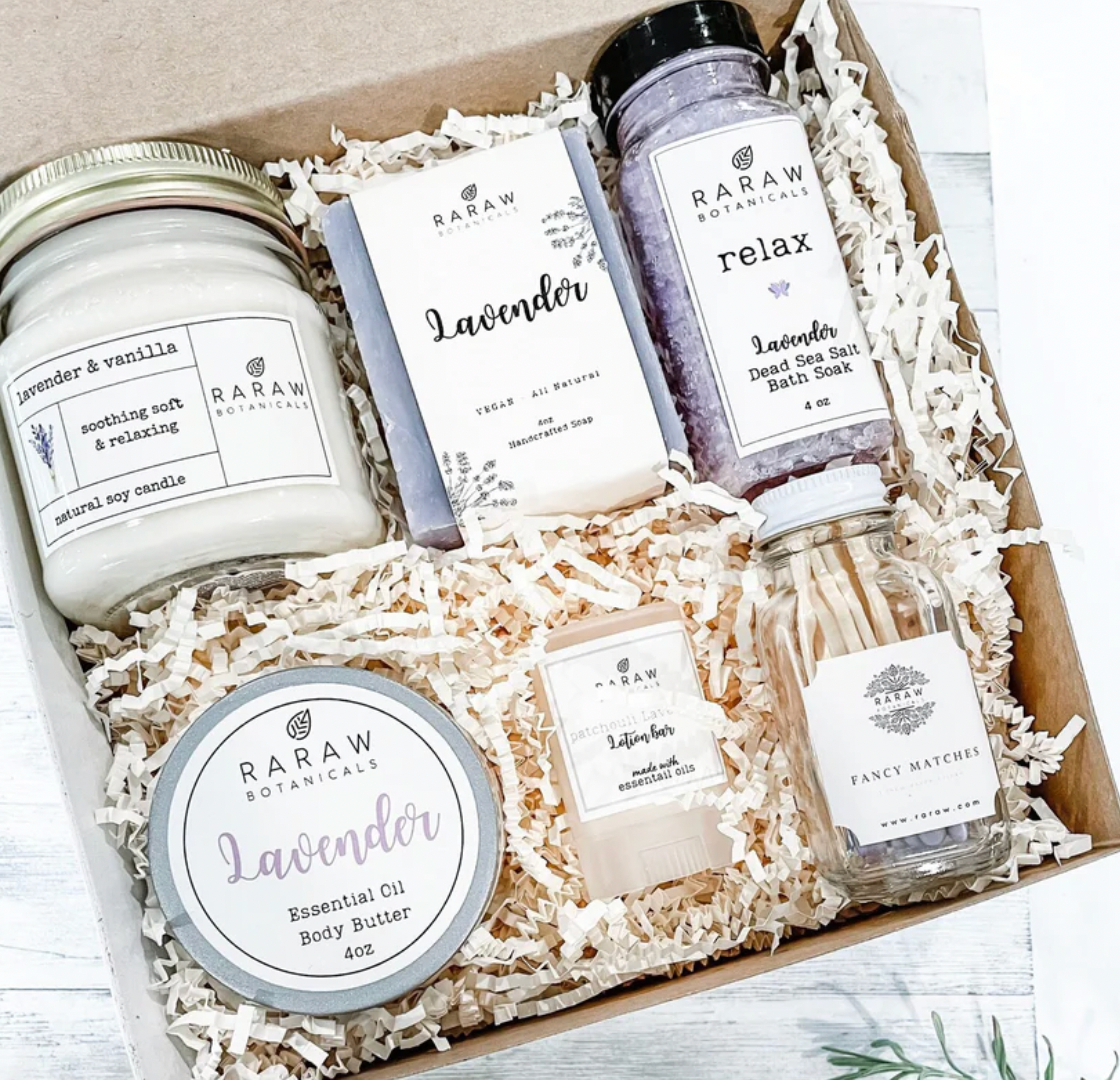 Bridal Beauty Sleep: Lavender-infused Gifts for a Peaceful Night