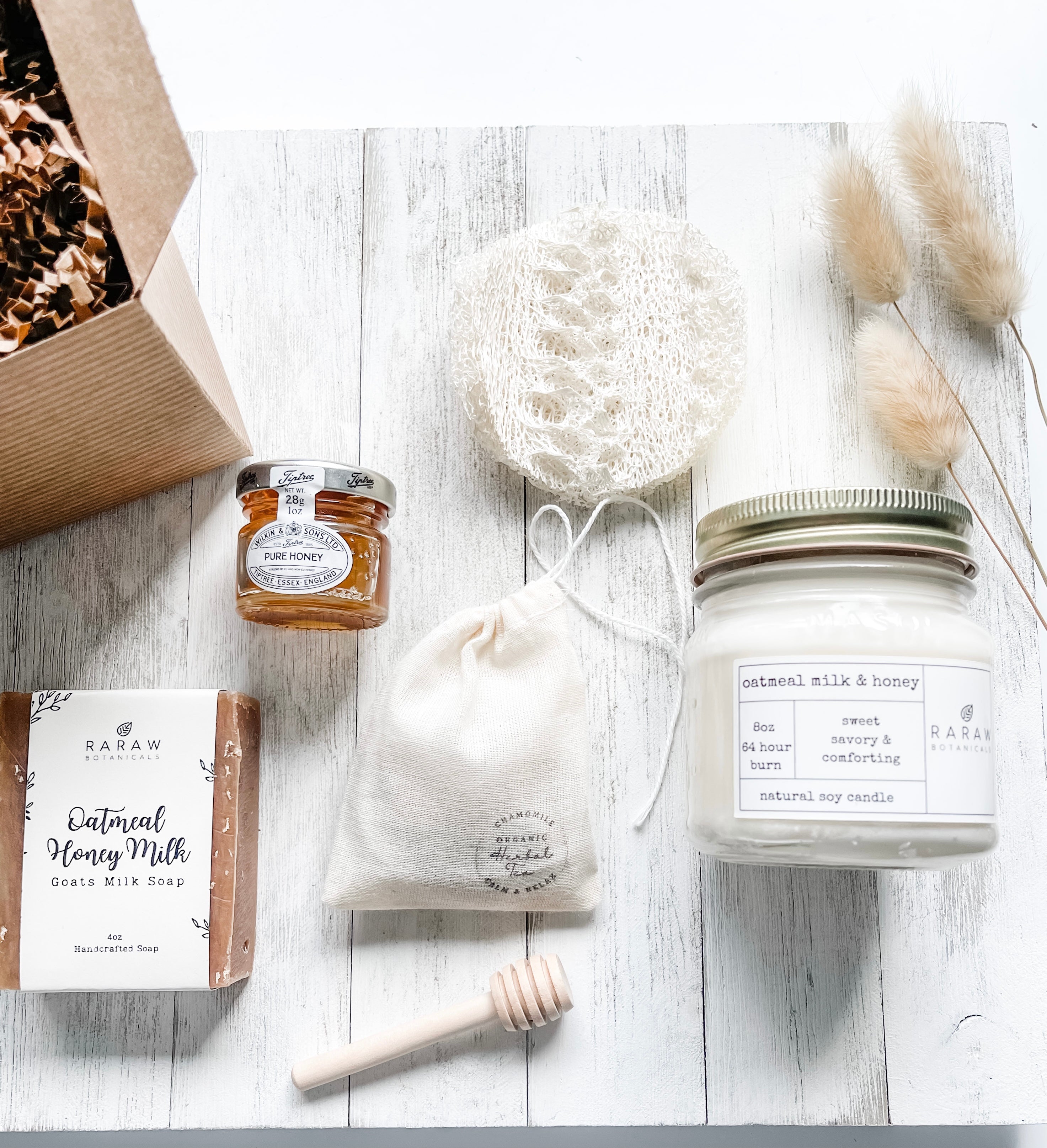 Hey Mama Bear Self Care Gift Box Contents