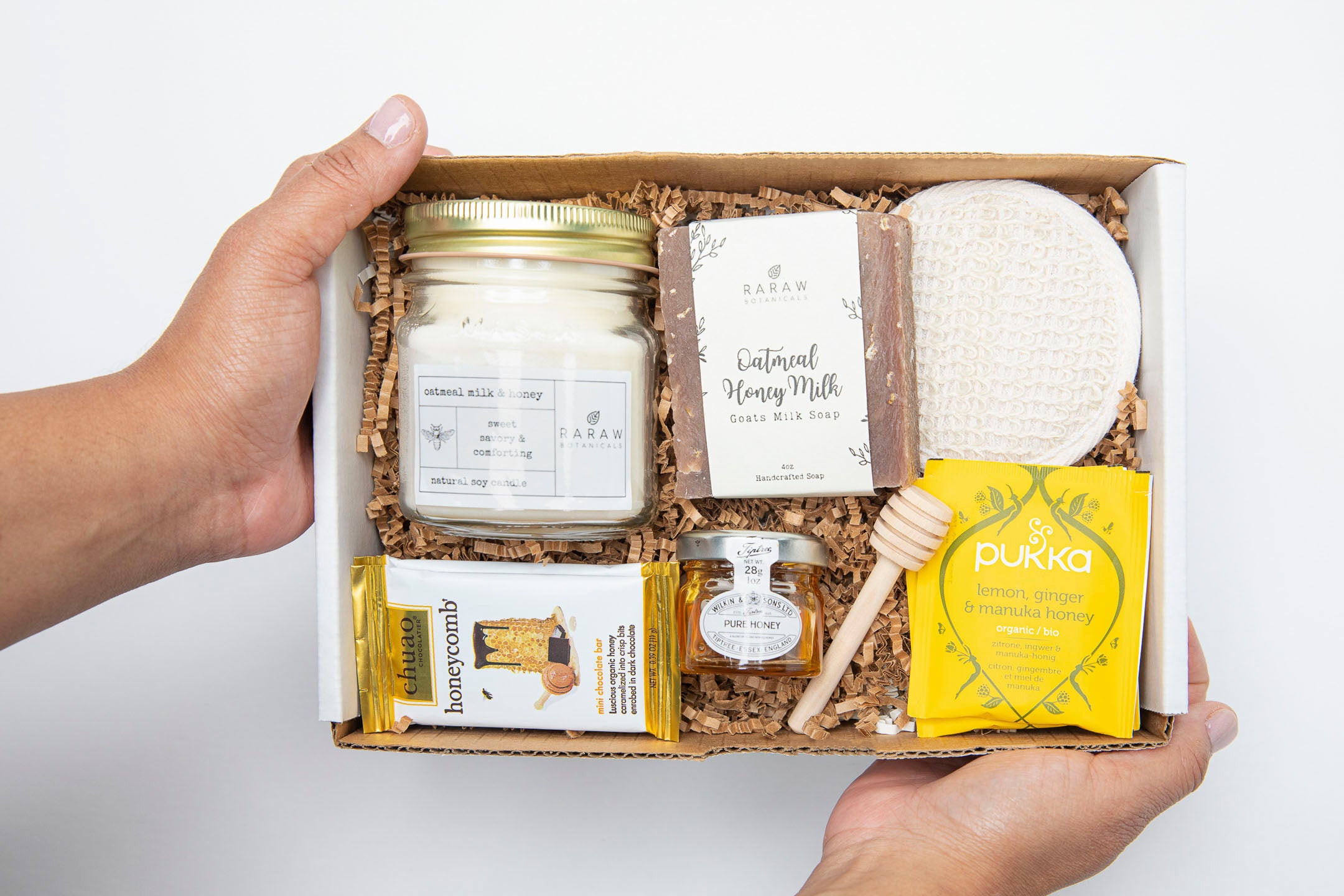 Oatmeal Honey &amp; Tea Care Package Content with Real Size